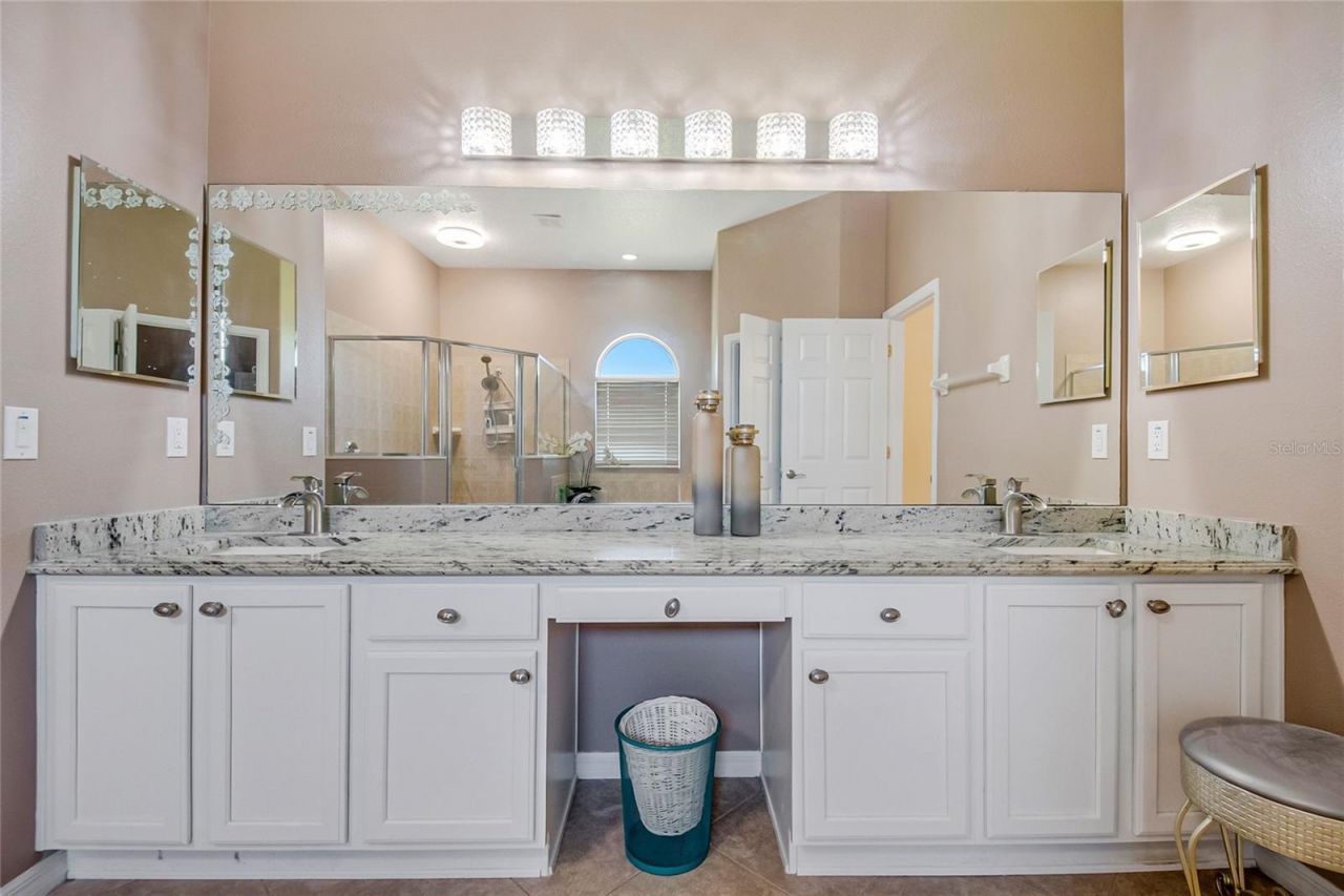8615 Warwick Shore Crossing, Orlando, FL 32829 Photo