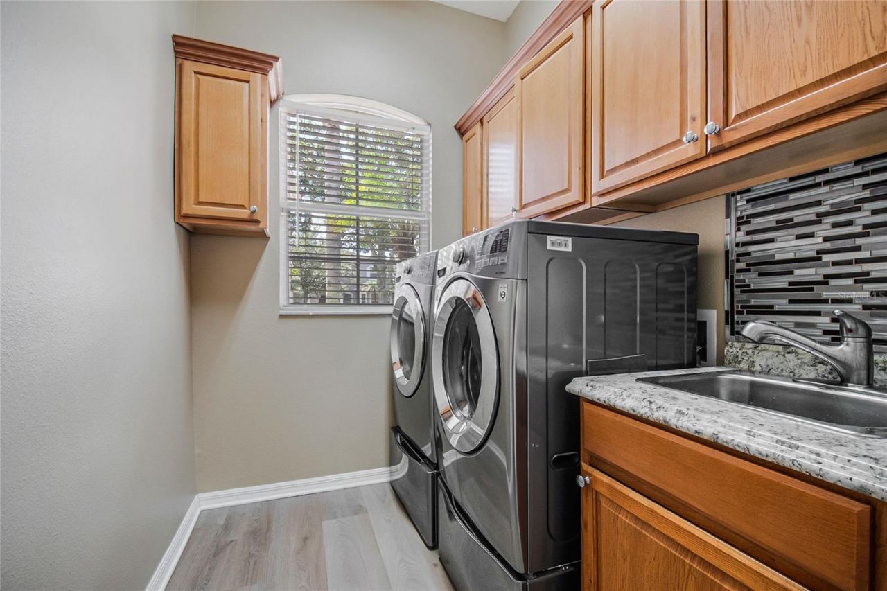 8615 Warwick Shore Crossing, Orlando, FL 32829 Photo