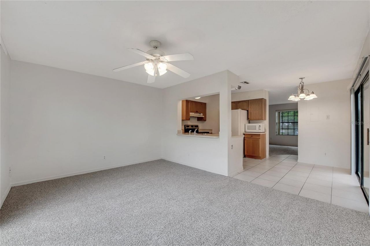 16547 Lake Brigadoon Circle , Tampa, FL 33618 Photo