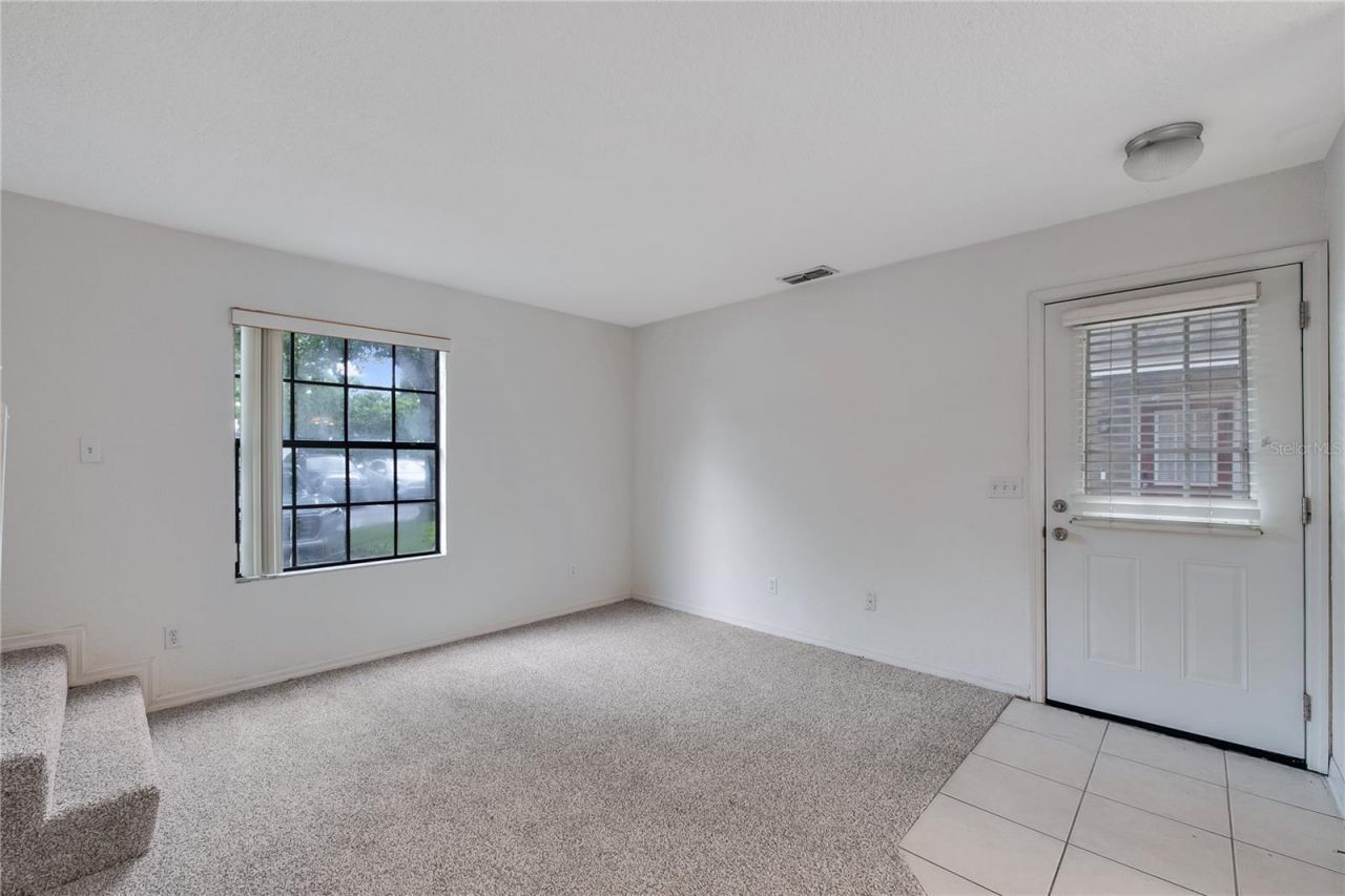 16547 Lake Brigadoon Circle , Tampa, FL 33618 Photo