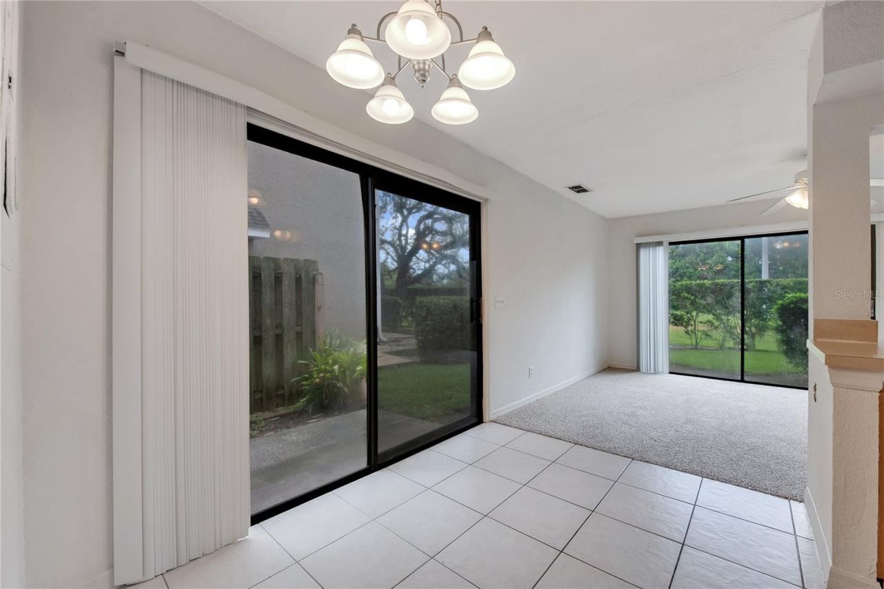 16547 Lake Brigadoon Circle , Tampa, FL 33618 Photo