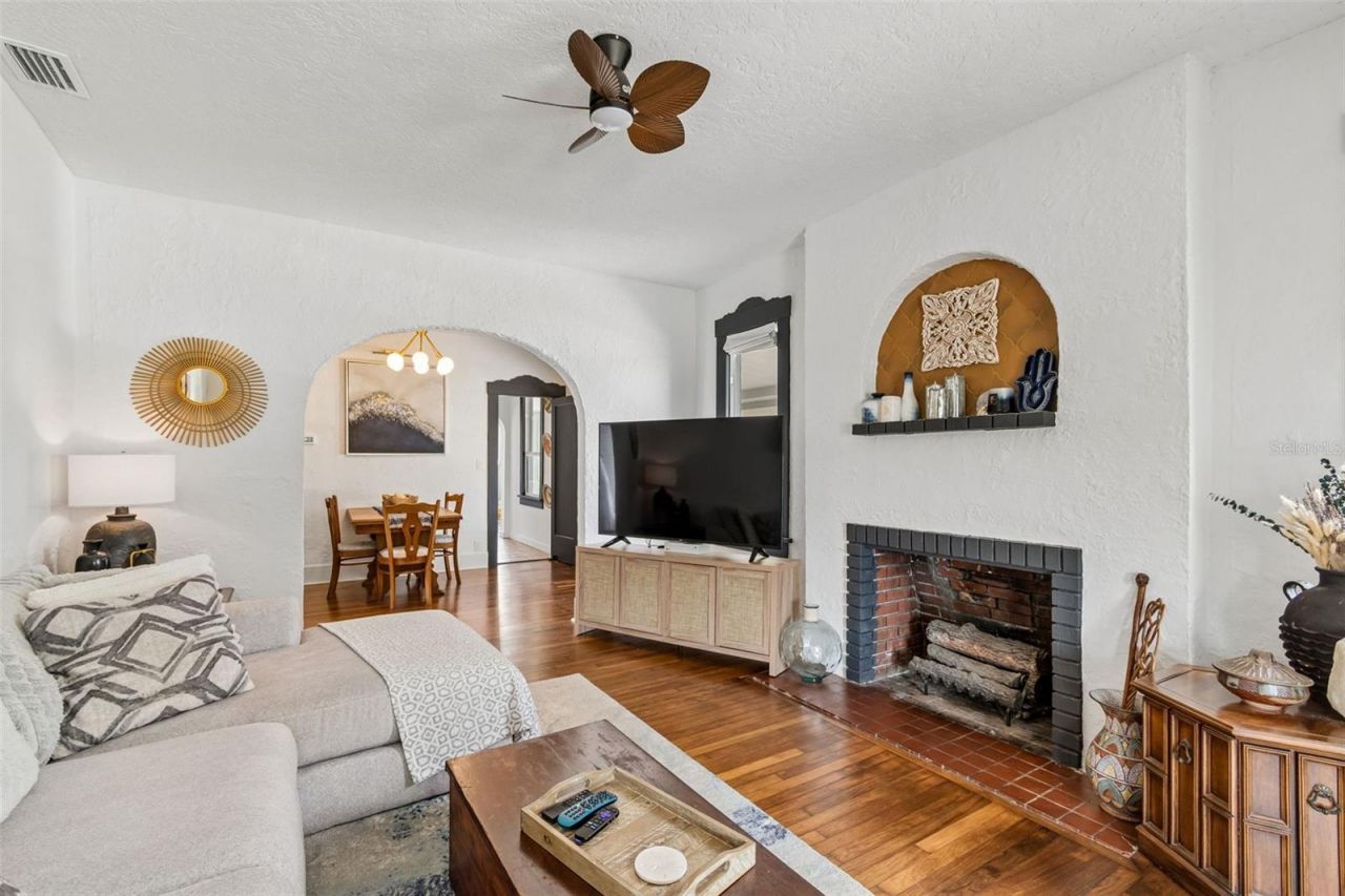 2835 18th Avenue N, Saint Petersburg, FL 33713 Photo
