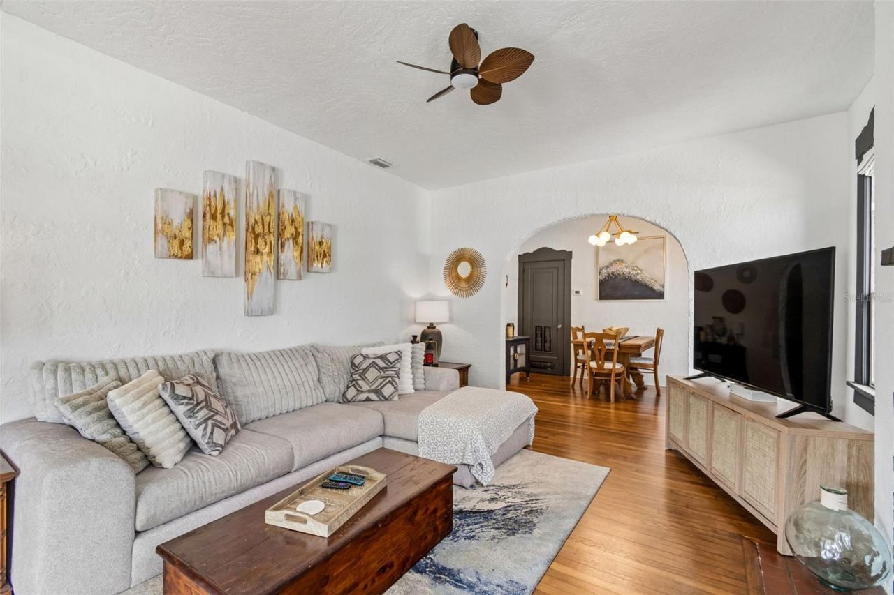 2835 18th Avenue N, Saint Petersburg, FL 33713 Photo