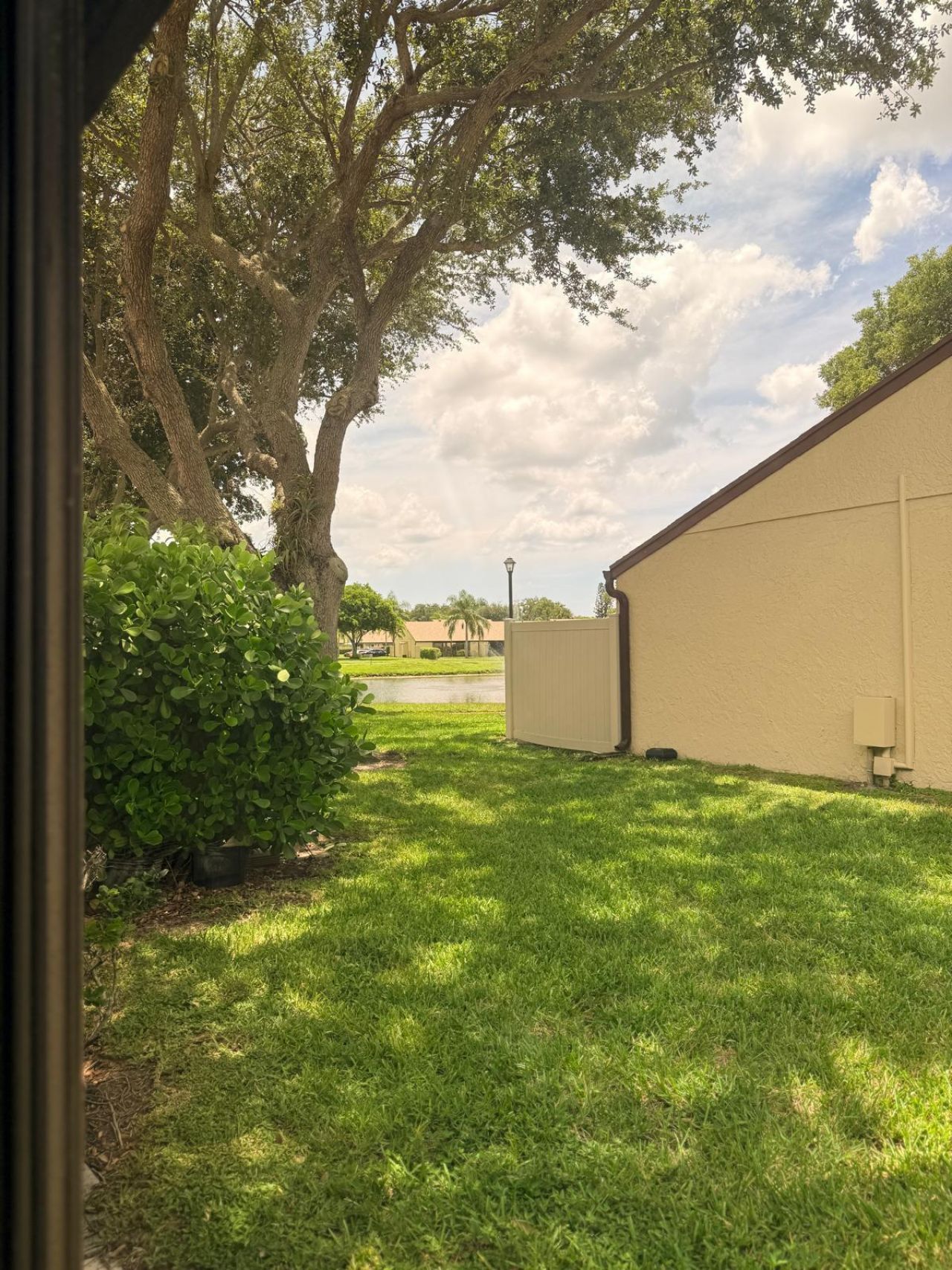 1017 Green Pine Boulevard, Unit H, West Palm Beach, FL 33409 Photo