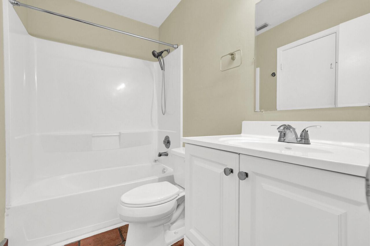 2625 Lowson Boulevard, Unit B, Delray Beach, FL 33445 Photo
