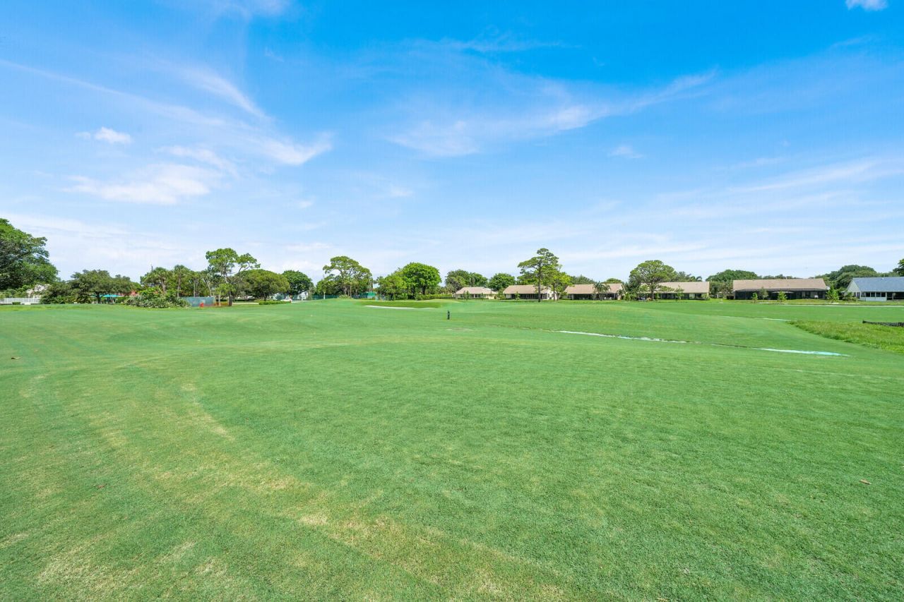 2625 Lowson Boulevard, Unit B, Delray Beach, FL 33445 Photo