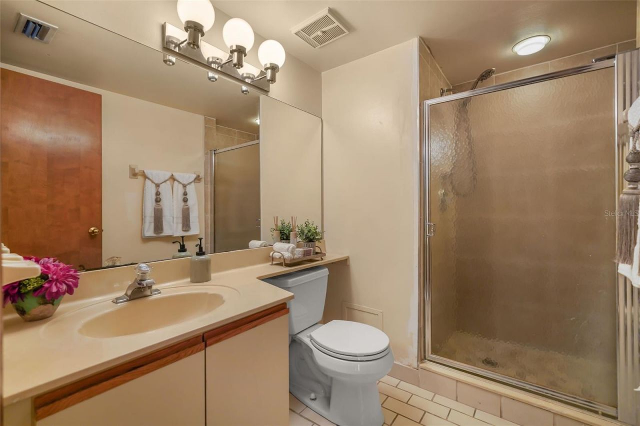 6140 Raintree Drive, Unit L3, Orlando, FL 32822 Photo