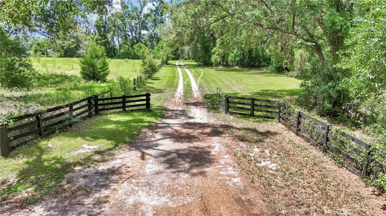 26354 NW 94th Avenue, High Springs, FL 32643 Photo