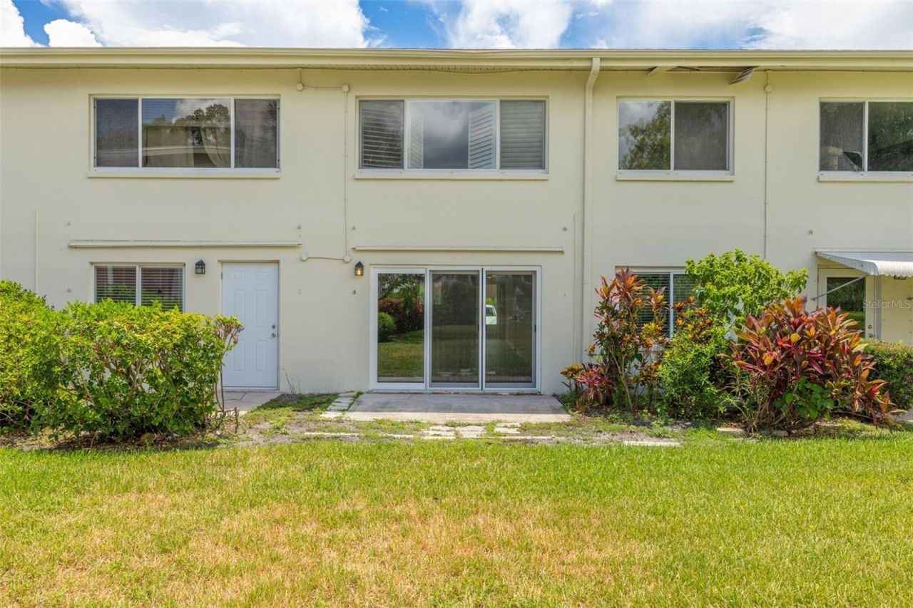 4550 Overlook Drive Ne, Unit 155, Saint Petersburg, FL 33703 Photo