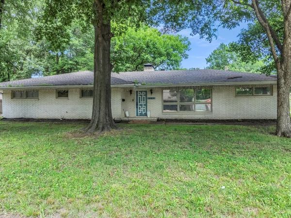 305 Pearce Street, West Memphis, AR 72301