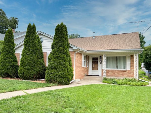 321 N London Avenue , Rockford, IL 61107