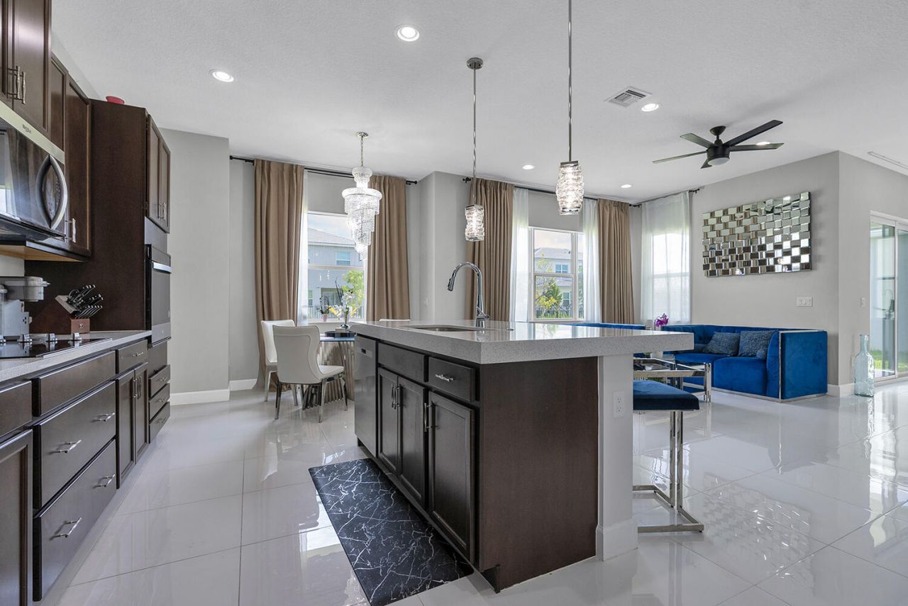 13638 Spruce Pine Drive, The Acreage, FL 33441 Photo