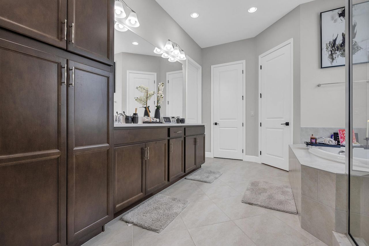 13638 Spruce Pine Drive, The Acreage, FL 33441 Photo