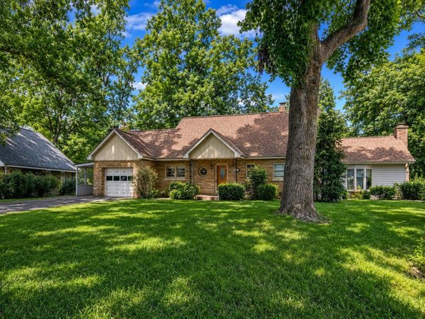 131 Westchester Court , Chesterton, IN 46304
