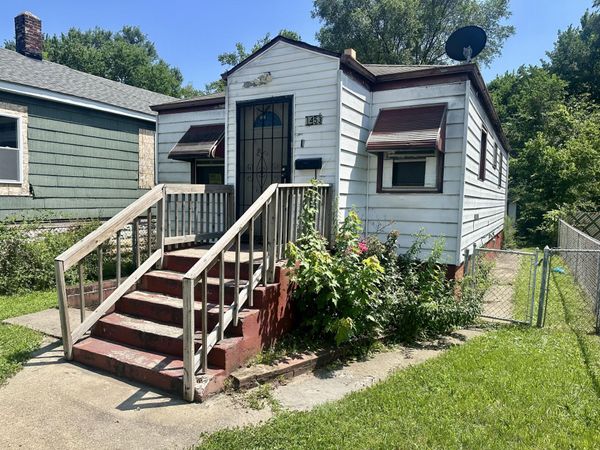 1453 W 17th Avenue , Gary, IN 46407