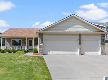 6354 Cornflower Drive, Lincoln, NE 68504