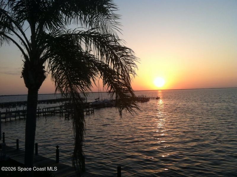 407 S Washington Avenue , Unit 1, Titusville, FL 32796 Photo