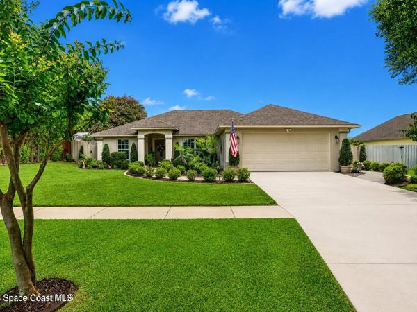 5515 Oak Hollow Drive , Titusville, FL 32780