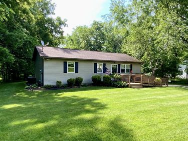 3154 Apple Valley Drive, Howard, OH 43028