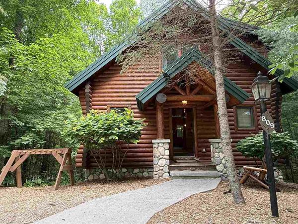 670 Beech Drive, Unit 9 "C&, Boyne City, MI 49712