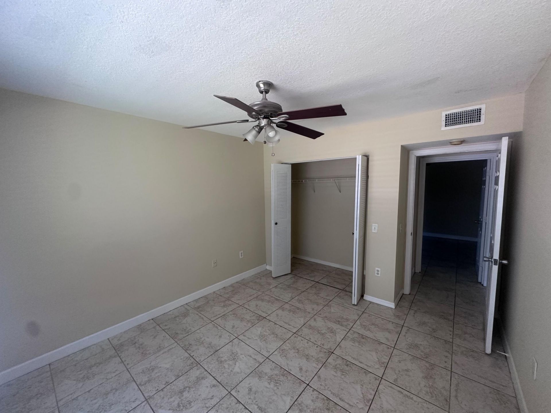201 Villa Circle, Unit 201, Boynton Beach, FL 33435 Photo