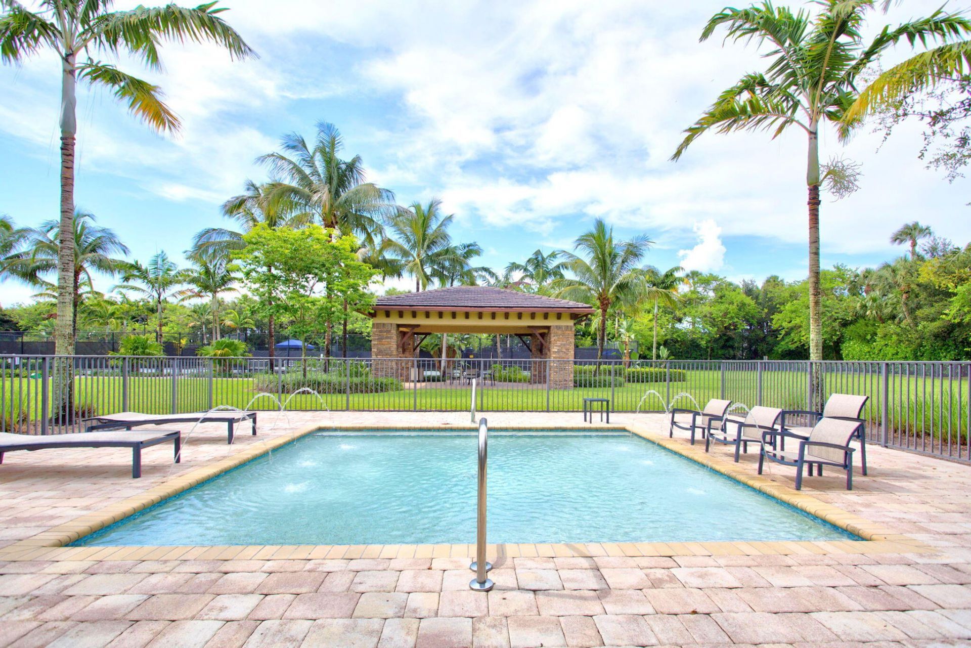 8236 Grand Prix Lane, Boynton Beach, FL 33472 Photo