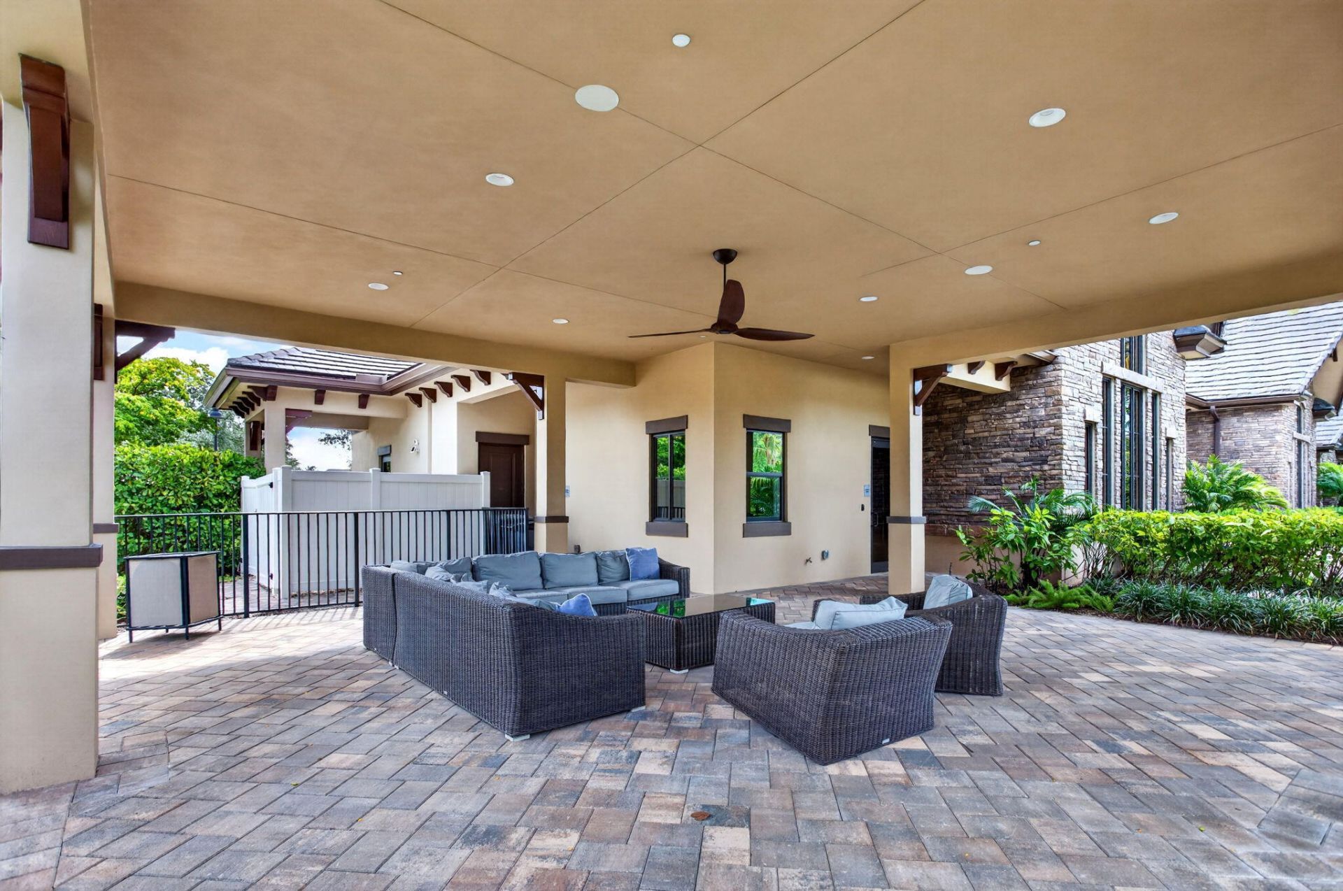 8236 Grand Prix Lane, Boynton Beach, FL 33472 Photo