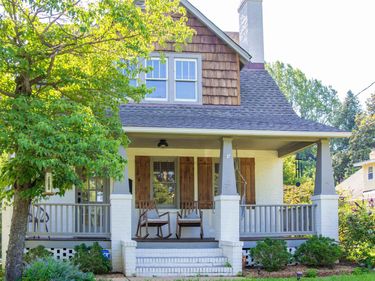 2406 JEFFERSON PARK AVE, Charlottesville, VA 22903