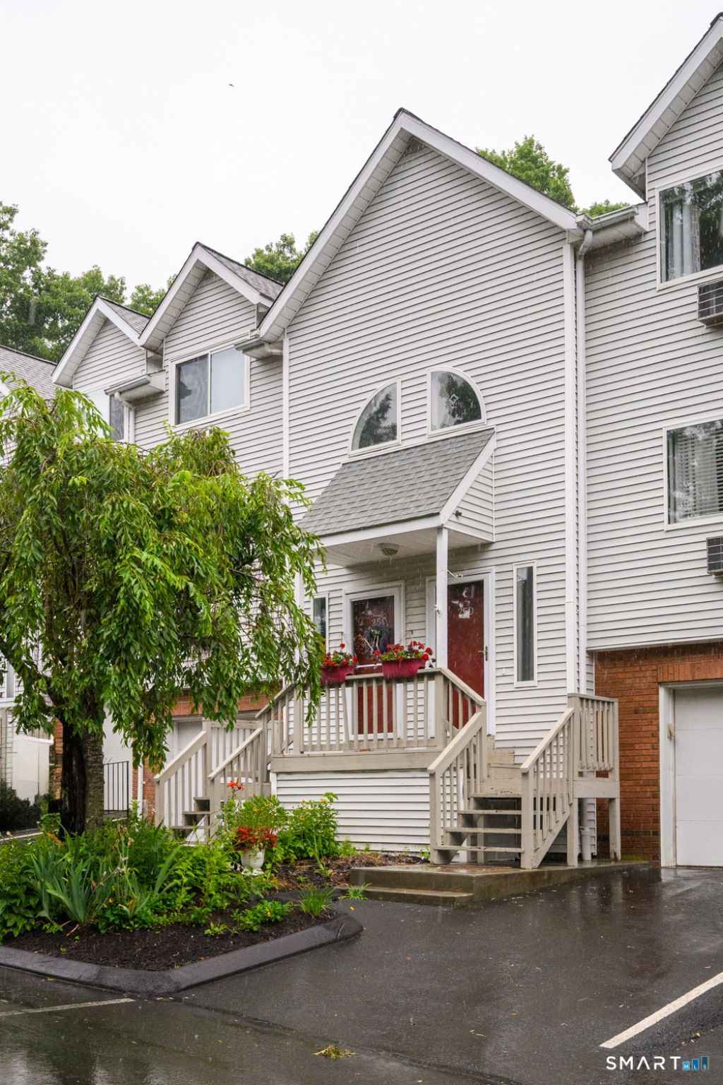 925 Oronoke, Unit 25D, Waterbury, CT 06708 Main Photo
