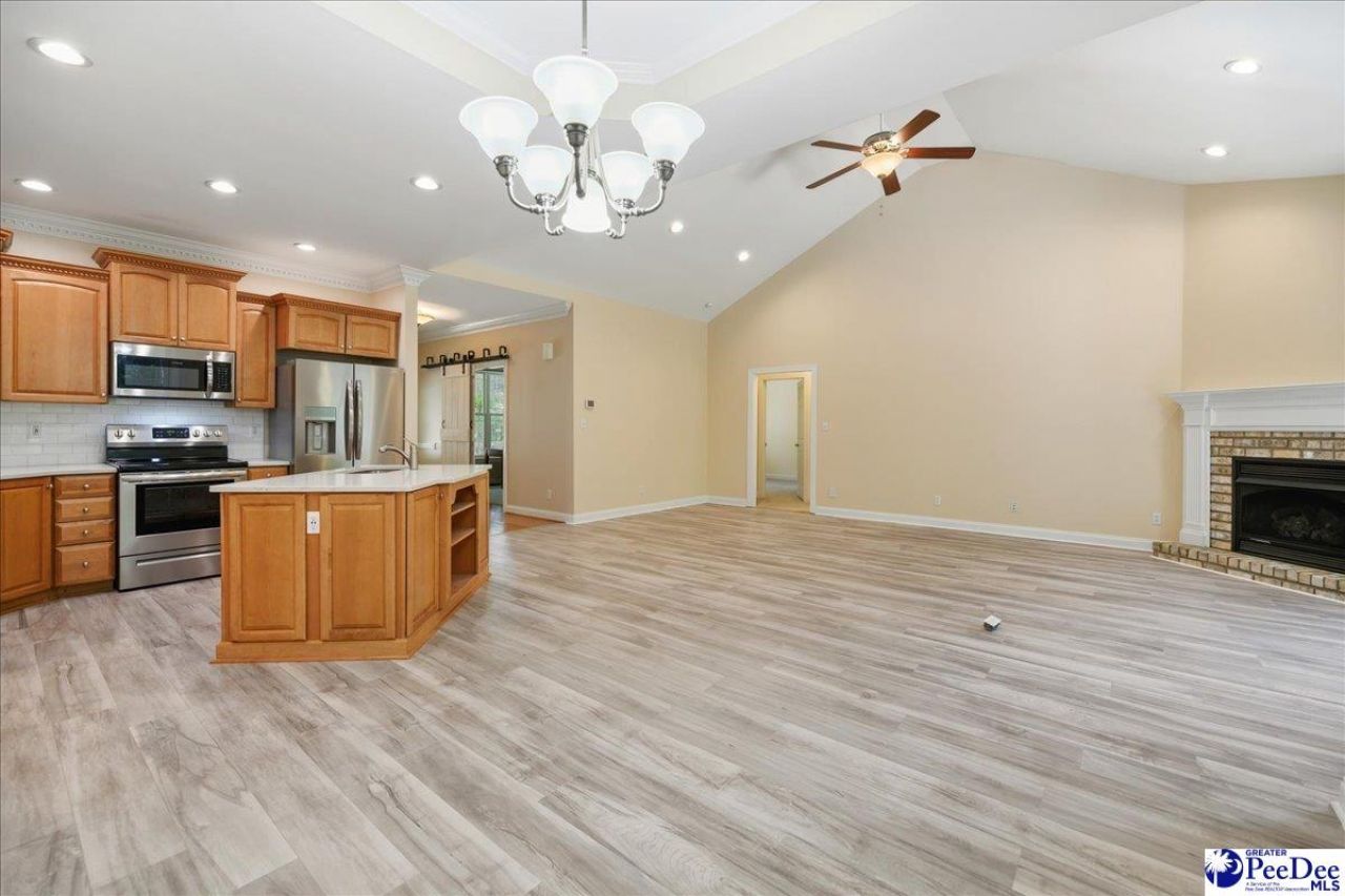 2112 Bobwhite Ln Photo 18