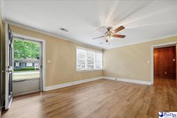 107 Tedder St photo 4