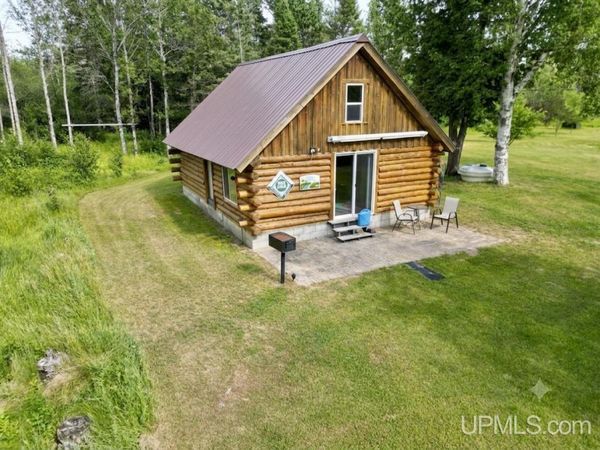 8357 School 16TH RD Road, Bay De Noc Twp, MI 49878