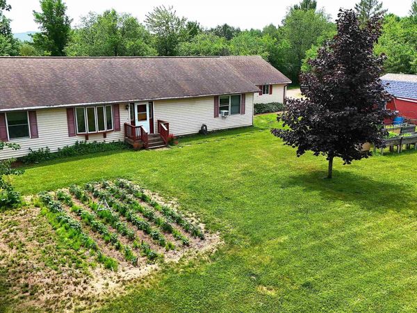 113 Karhi Road, Negaunee, MI 49866