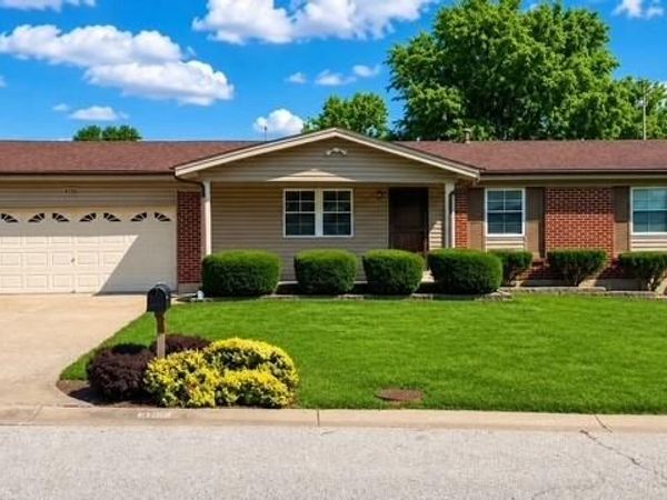 4116 Bridge Hampton Drive, St Charles, MO 63304
