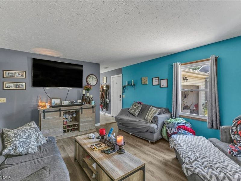 384 25th Street NW, Massillon, OH 44647 Photo 4