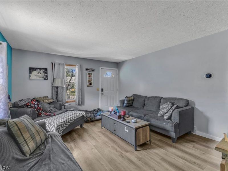 384 25th Street NW, Massillon, OH 44647 Photo 6
