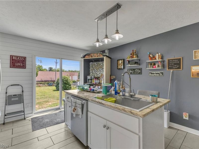 384 25th Street NW, Massillon, OH 44647 Photo 7