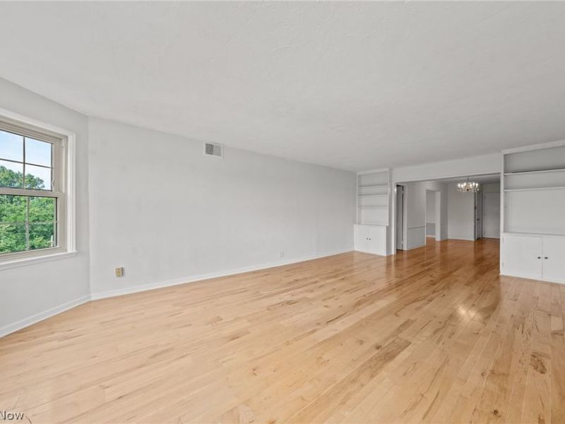 13700 Shaker Boulevard, Unit 709, Cleveland, OH 44120 Photo 8