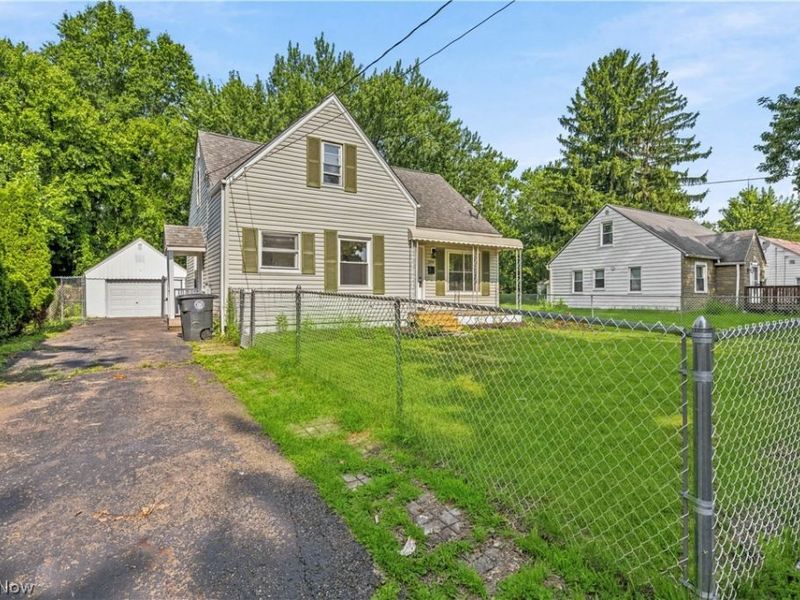 1146 Packard Drive, Akron, OH 44320 Photo 2
