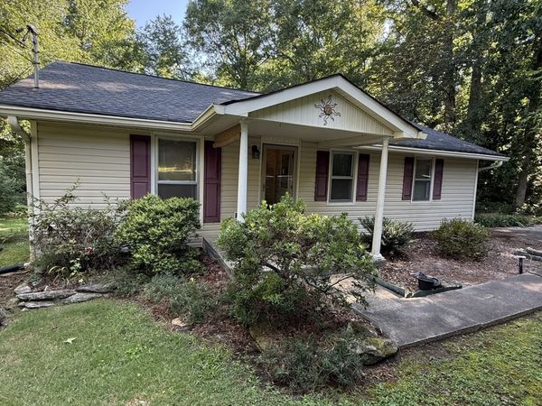 100 Walker Woods Drive, Carrollton, GA 30116