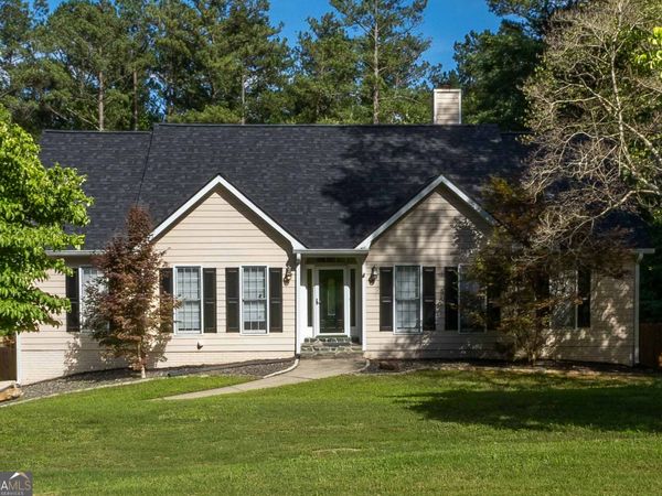 195 Blackberry Run, Fayetteville, GA 30214