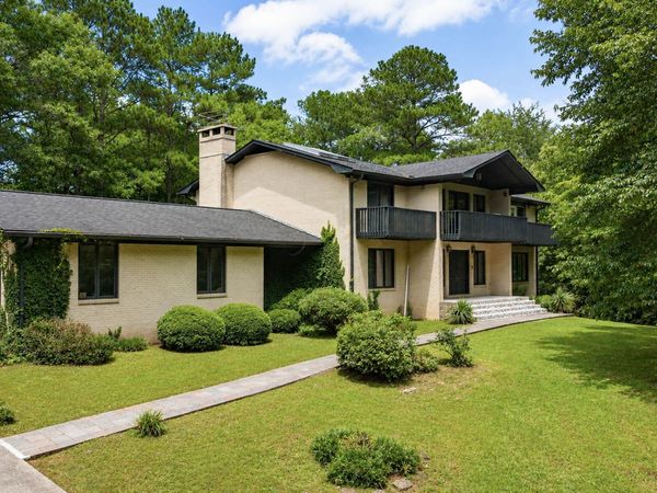 106 Anna Ridge Dr, Heflin, AL 36264