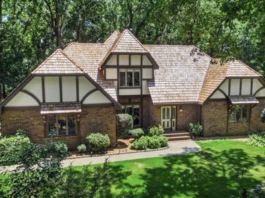 4525 Mountain View Road, Oakwood, GA 30566
