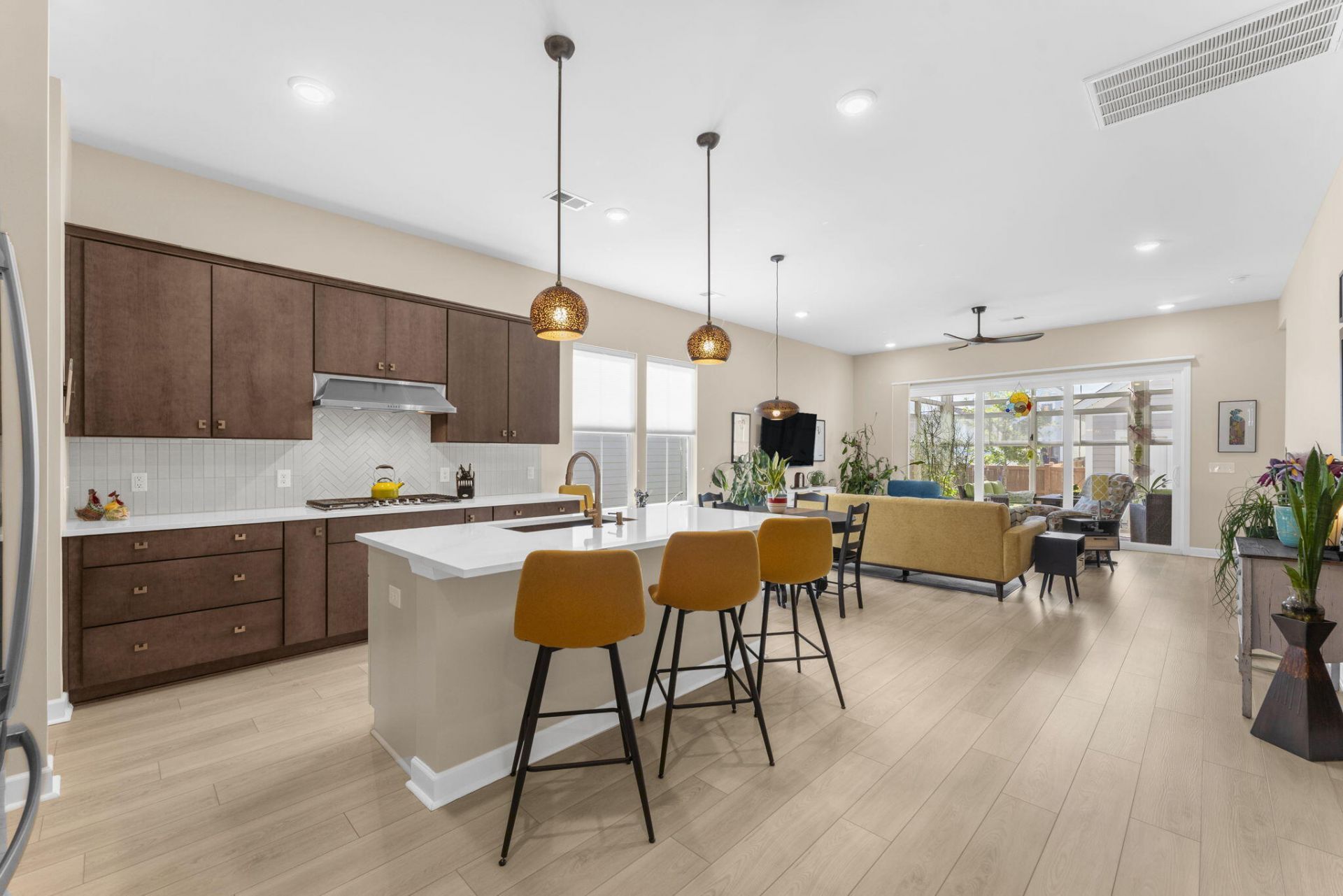 321 Eclipse Street Photo 10