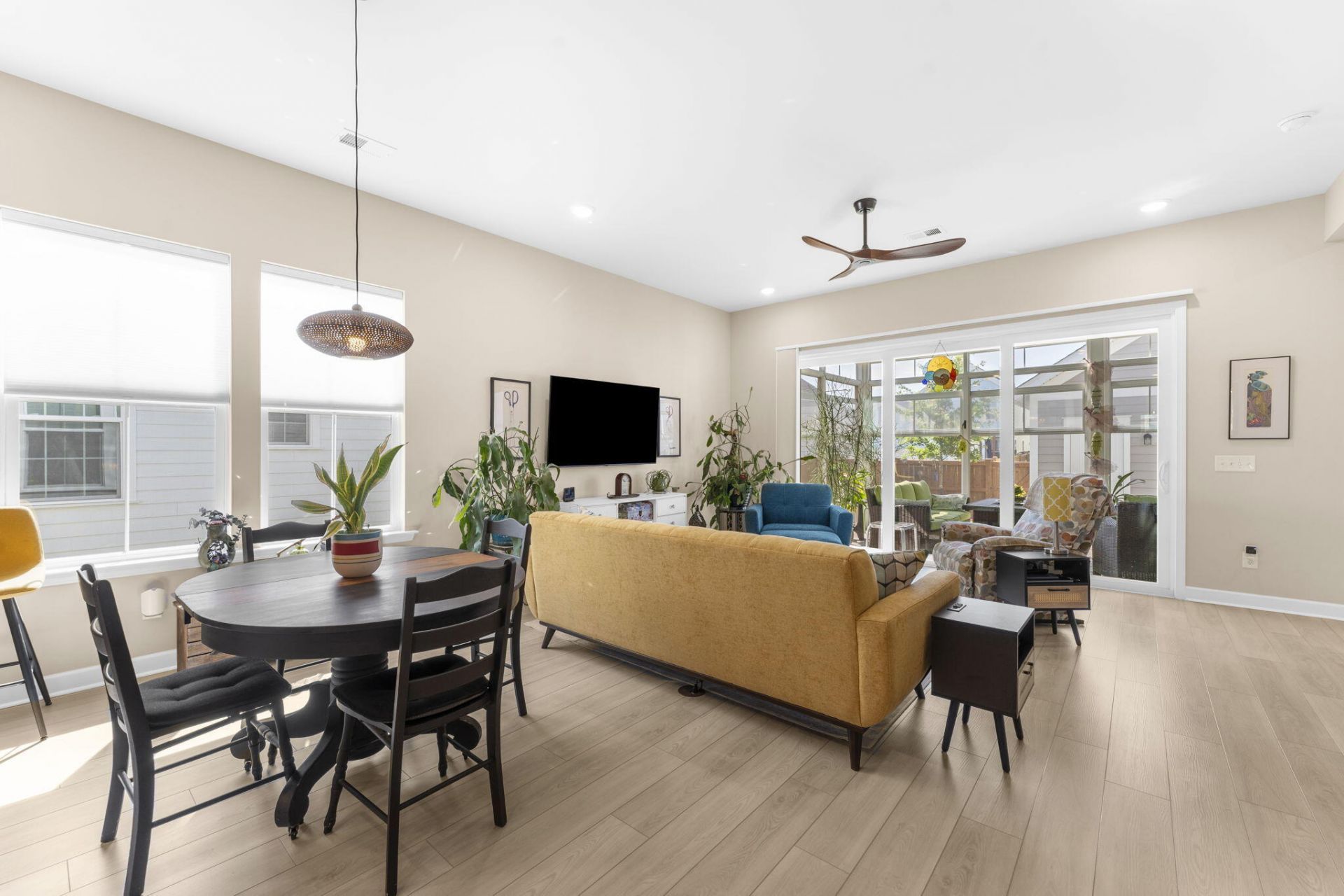 321 Eclipse Street Photo 18