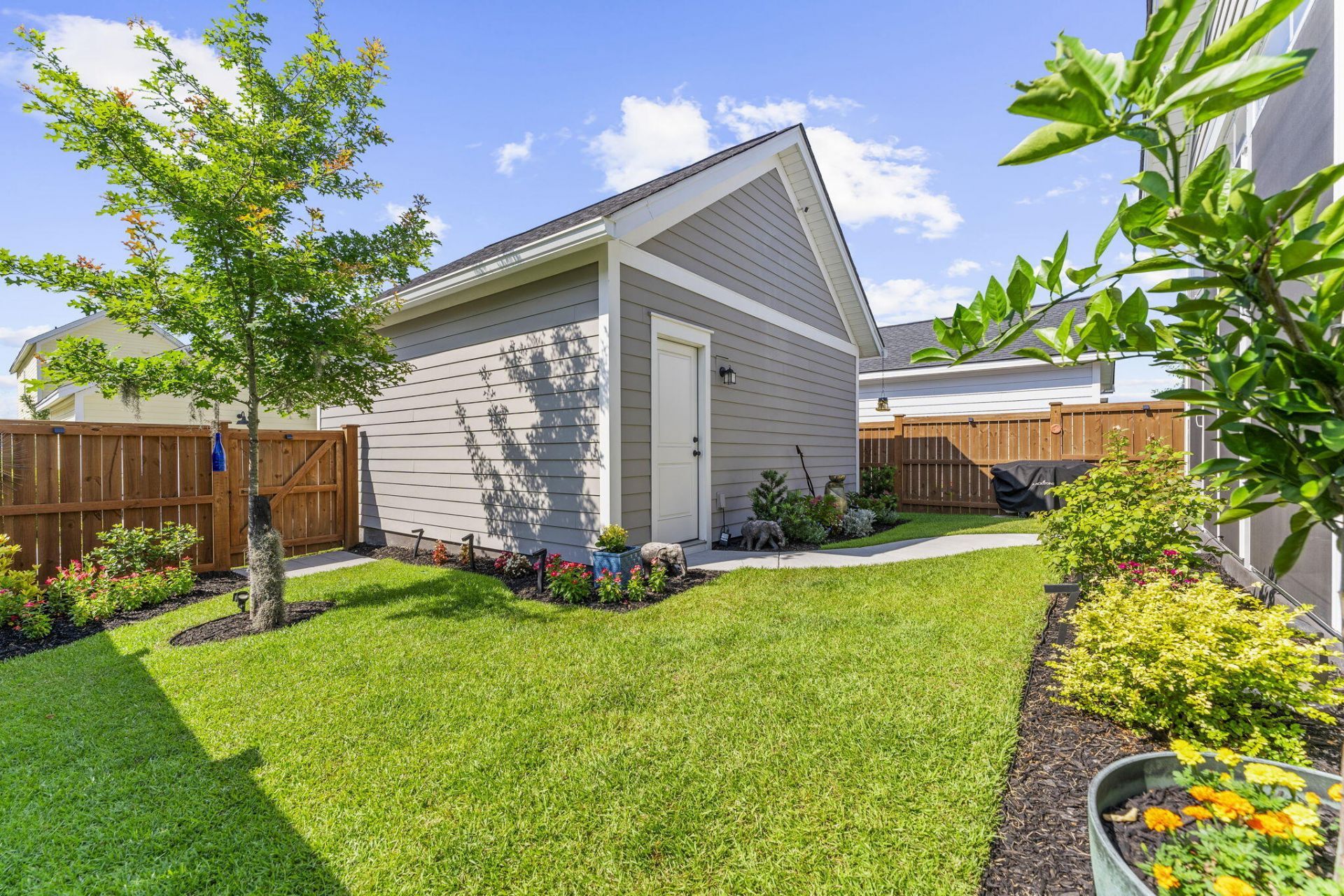 321 Eclipse Street Photo 40