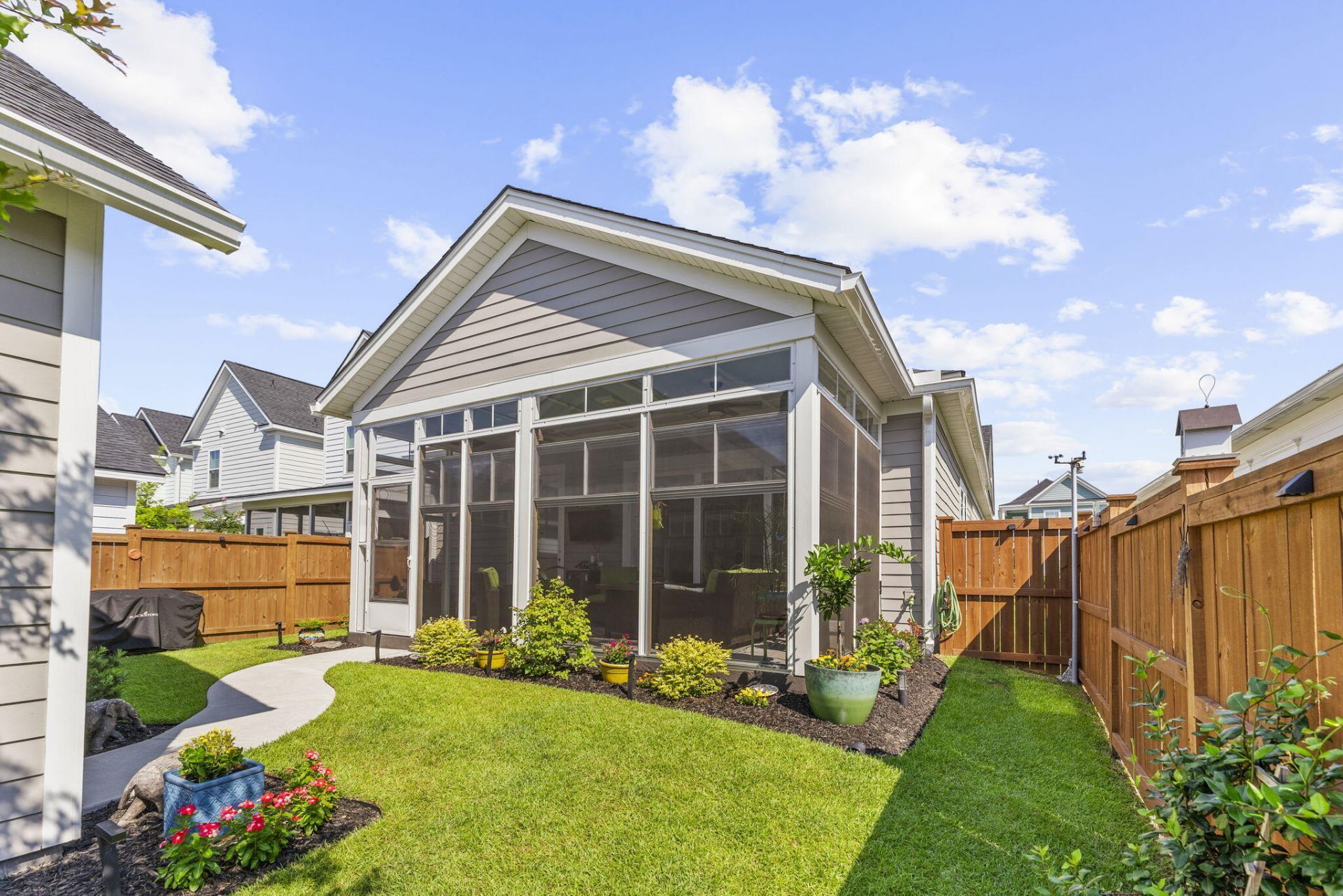 321 Eclipse Street Photo 44