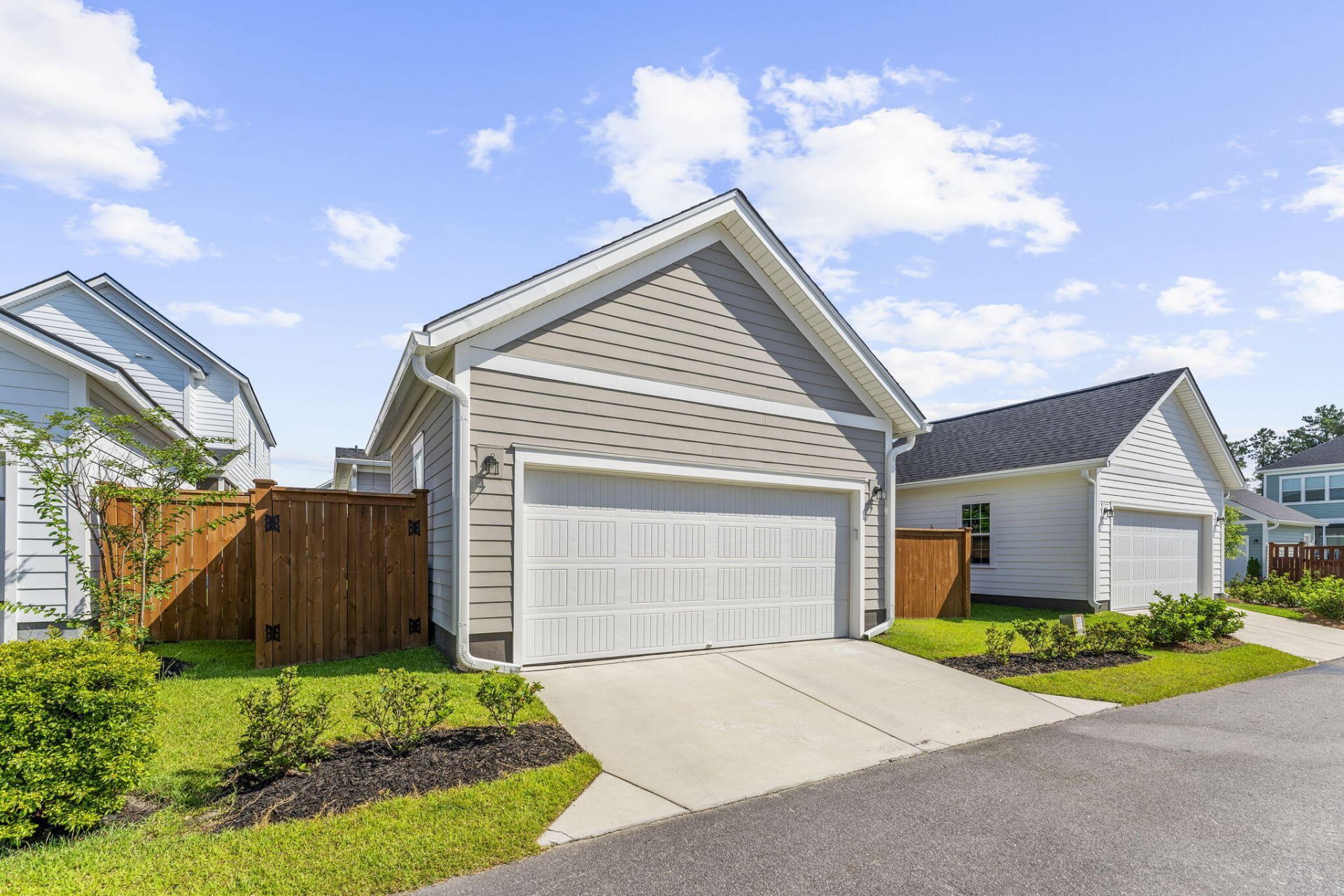 321 Eclipse Street Photo 45