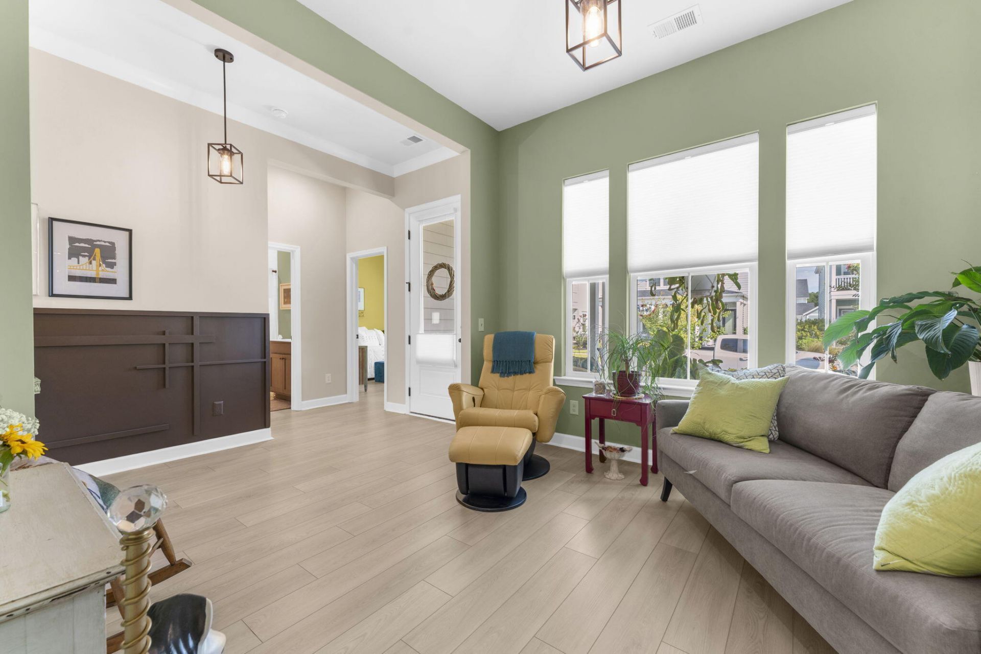 321 Eclipse Street Photo 9