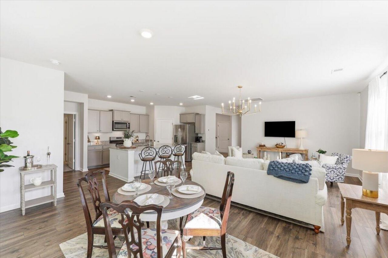 1022 Wading Point Boulevard Photo 25